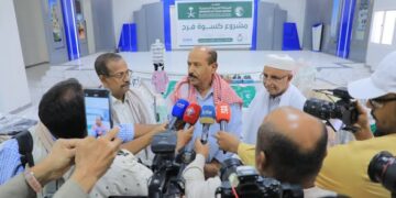 بارباع يدشن مشروع كسوة فرح لأطفال اليمن بمدينة سيئون