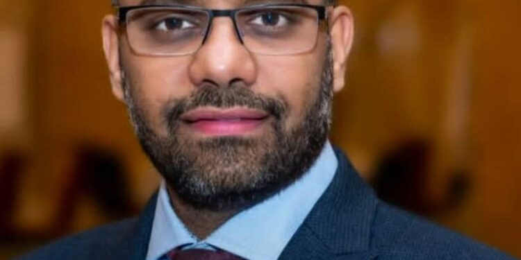 باصرة يبحث مع السفيرة البريطانية تعزيز التعاون في قطاع الاتصالات