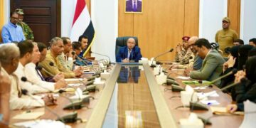 الخنبشي يترأس الاجتماع الاعتيادي للمكتب التنفيذي بساحل حضرموت