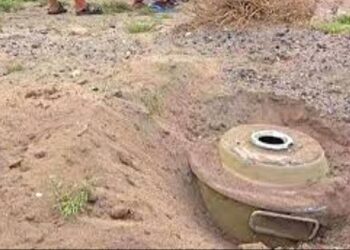 استشهاد واصابة 4 أطفال بانفجار لغم حوثي في مديرية عبس بحجة