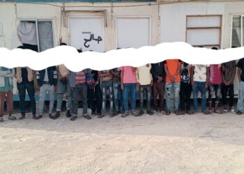 ضبط  وكرًا للدعارة وت  32 متهمًا من إثيوبي في شحن بالمهرة