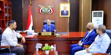 وزير الصناعة يؤكد على أهمية الشراكة بين القطاعين العام والخاص في دعم مبادرات تحفيز الابتكار