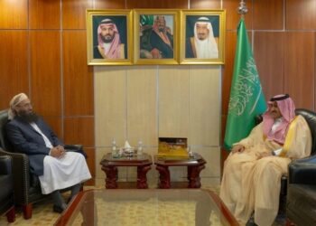 وزير الأوقاف يبحث مع السفير السعودي ترتيبات موسم الحج