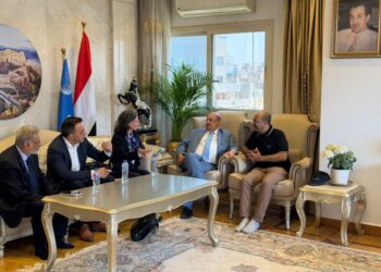 البركاني يناقش مع السفيرة الفرنسية جهود استعادة التعافي الاقتصادي