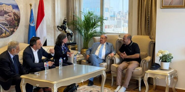 البركاني يناقش مع السفيرة الفرنسية جهود استعادة التعافي الاقتصادي