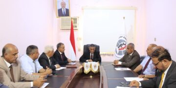 وزير التعليم العالي يناقش إقرار الإطار المرجعي لإنشاء شبكة مكاتب العلاقات الدولية