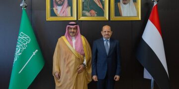 رئيس الوزراء  يشيد بالدور الأخوي للسعودية في دعم اليمن وشعبها