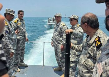 تدشين زورق الدوريات والاعتراض “ميون” لتعزيز قدرات خفر السواحل