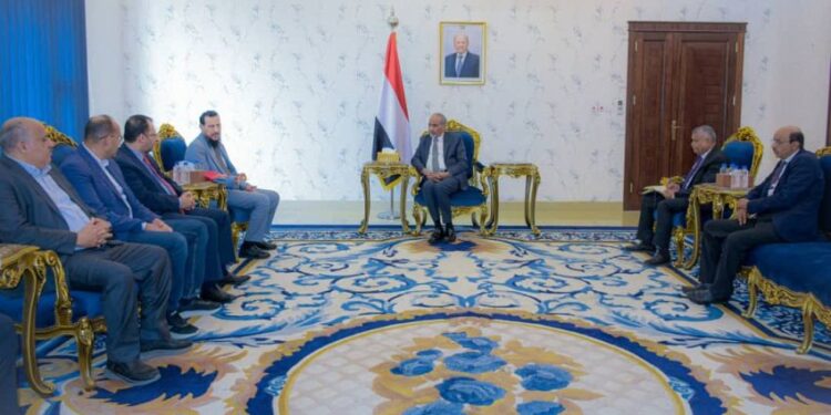 الصبيحي يشدد على مضاعفة الجهود لمعالجة اوضاع الكهرباء