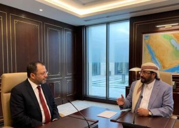 العرادة يشدد على مضاعفة الجهود للنهوض بقطاع الكهرباء