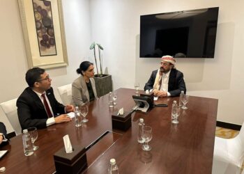 العرادة يبحث مع  السفيرة البريطانية دعم مسار الإصلاحات الحكومية