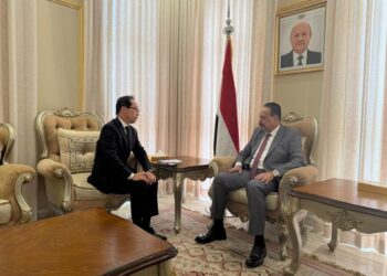 وزير الأشغال يبحث مع السفير الياباني دعم مشاريع الطرق