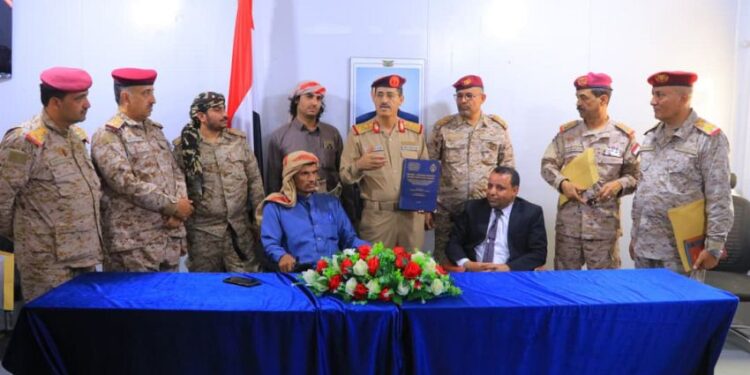 وزير الدفاع يجتمع باللجنة الطبية العسكرية ويؤكد اولوية الاهتمام بملف الجرحى