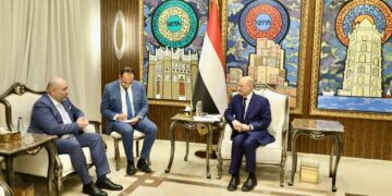 العليمي  يعرض علي  نائب رئيس البرلمان الألماني تطور الاوضاع في اليمن