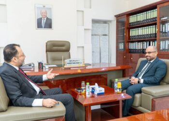 الكاف وباصره  يبحثان تعزيز التحول الرقمي في قطاع الكهرباء