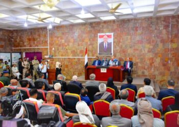 اللجنة الحكومية : أضرار السيول  بتعز فاقت التوقعات واسفرت عن مقتل 22 مواطن وتشريد 12 الف اسره