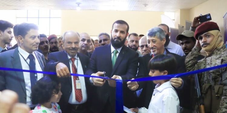 مشاركه حكوميه  في فعاليات المعرض الأول للمنتجات والصناعة الوطنية بعدن