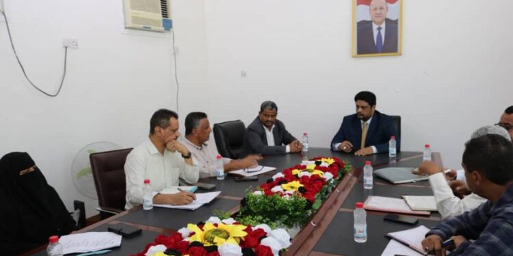 اجتماع  يناقش سير عمل قطاع التخطيط والمشاريع في وزارة التعليم الفني