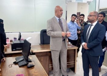 باصرة يطلع على مستوى اداء المؤسسة العامة للاتصالات السلكية واللاسلكية بعدن