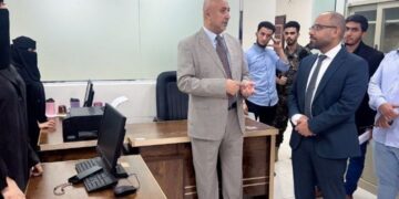 باصرة يطلع على مستوى اداء المؤسسة العامة للاتصالات السلكية واللاسلكية بعدن