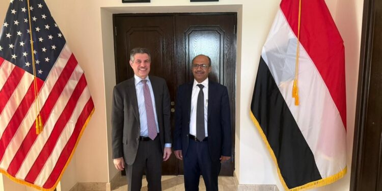 بامقاء  يبحث مع السفير الأمريكي تداعيات توقف تصدير النفط