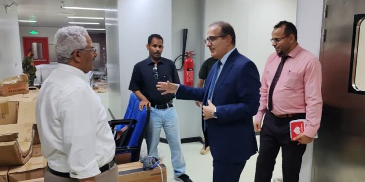 وزير الصحة يطّلع على سير التجهيزات النهائية لمختبر جودة الأدوية