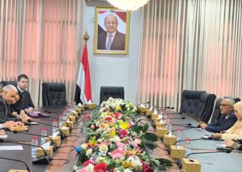 وزيرة الدولة تبحث مع المبعوث الأممي سبل تعزيز تمكين المرأة اليمنية