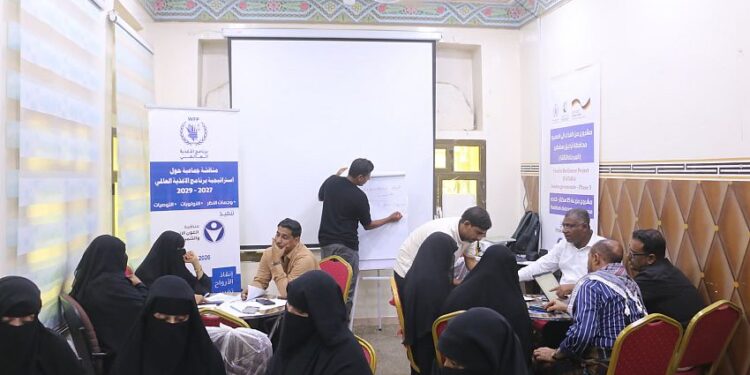 حلقة نقاش تدعو إلى إعادة تقييم وضع الأمن الغذائي في سقطرى