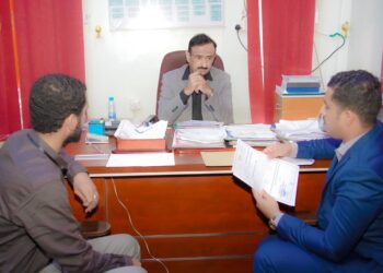 محافظ  شبوه يطّلع على مشروع تجهيز قسم فحص جودة المياه والعسل بفرع المختبرات المركزية