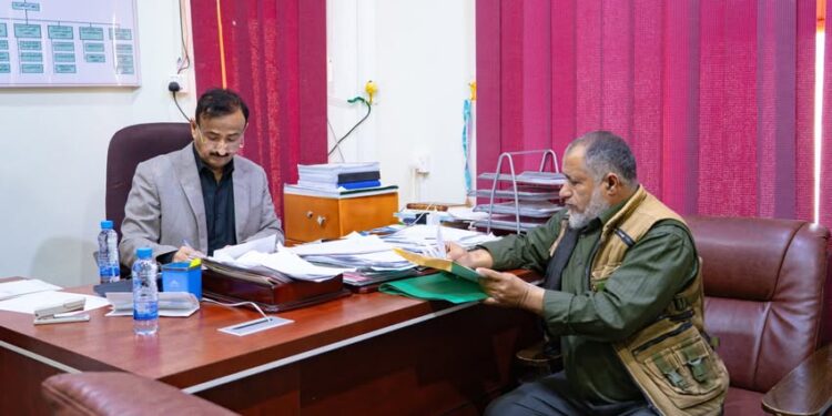 بن الوزير يوجّه بدعم إنجاح مهام لجنة الترقيم والترقيات لشهداء وجرحى  شيوة.