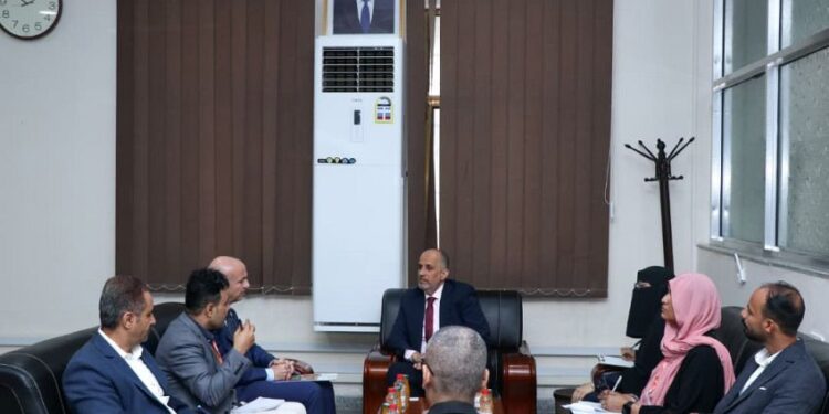 وزير المالية يبحث مع ممثل صندوق السكان دعم الأولويات الاقتصادية