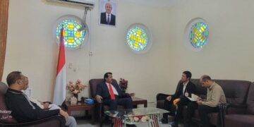 مفتاح يبحث مع المدير الجديد للصليب الأحمر في مأرب تعزيز الشراكة الإنسانية