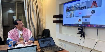 وكيل مأرب يبحث مع الاغذية العالمي  مشروع المساعدات الطارئة