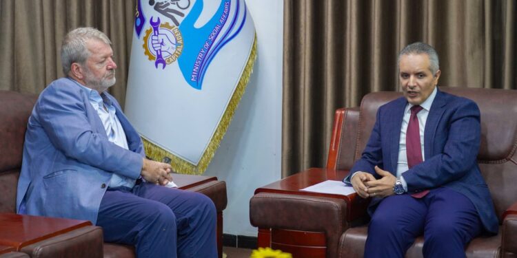 وزير الشؤون الاجتماعية   يبحث مع اليونيسيف تعزيز برامج الحماية الاجتماعية  للطفل