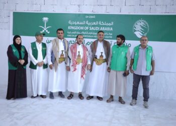 مأرب .. تدشن توزيع 1100 أضحية للنازحين