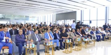 الاشول : أهمية تكامل الجهود بين القطاعين العام والخاص لترسيخ الاستقرار الاقتصادي