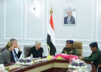 وكيل   الداخلية يناقش مع مستشار المبعوث الأممي جهود مكافحة الإرهاب
