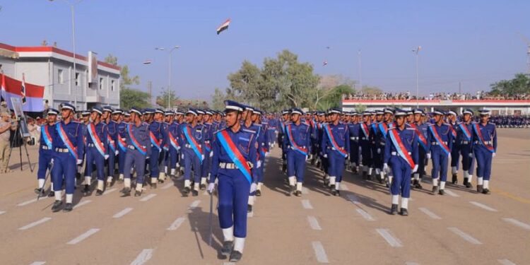 كلية الطيران والدفاع الجوي تحتفي بتخرج الدفعة الـ34