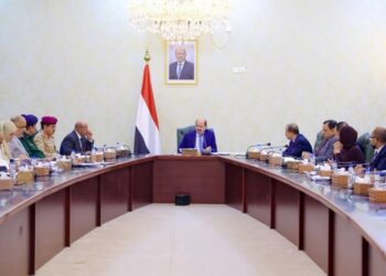 المجلس الاقتصادي  يستعرض الأوضاع الاقتصادية والمالية والخدمية
