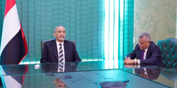 الصبيحي يشيد بالدور البريطاني الداعم لليمن