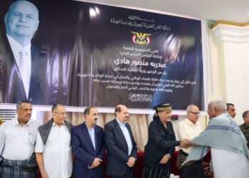 الصبيحي والزنداني يستقبلان في عدن عزاء الرئيس السابق عبدربه منصور هادي