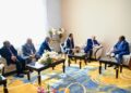 العليمي يبحث  مع الرئيس الصومالي جهود مكافحة الارهاب والمليشيات المسلحة
