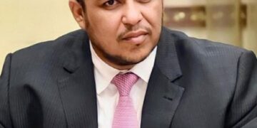 عبد الله العليمي: اتفاق الإفراج عن المعتقلين خطوة إنسانية مهمة لتخفيف معاناة اليمنيين