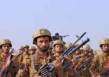 الاحتفاء بتخريج كوكبة من منتسبي شرطة المنشآت بمأرب