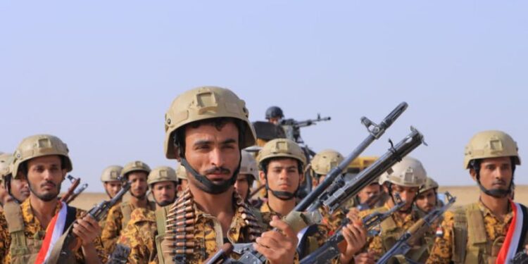 الاحتفاء بتخريج كوكبة من منتسبي شرطة المنشآت بمأرب