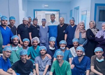 وزير الصحة يشيد بنجاح أول 3 عمليات زراعة كبد في تعز