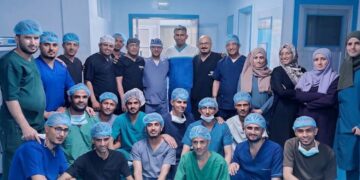 وزير الصحة يشيد بنجاح أول 3 عمليات زراعة كبد في تعز