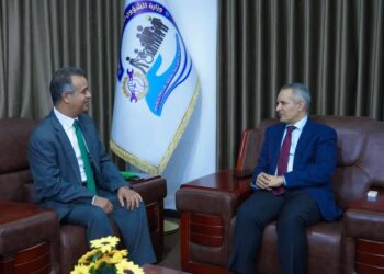 اليافعي يبحث مع السفير الليبي تعزيز التعاون في مجالات الحماية الاجتماعية والتنمية