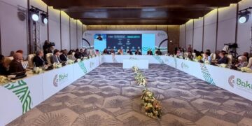 البرنامج السعودي يستعرض مشاريعه التنموية في اليمن