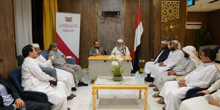 وكيل قطاع الحج  ة يلتقي لجنة المدينة المنورة ويشيد بجهودها